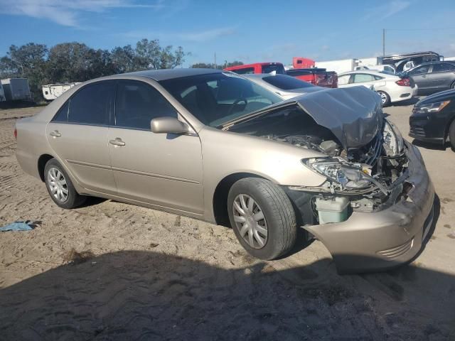 2005 Toyota Camry LE