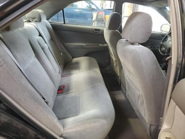 2004 Toyota Camry LE