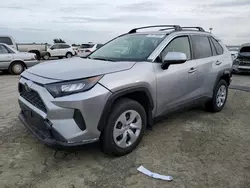 Carros salvage sin ofertas aún a la venta en subasta: 2020 Toyota Rav4 LE