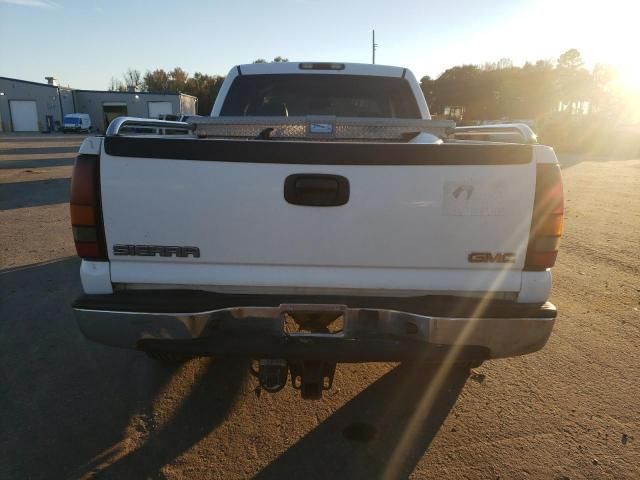 2004 GMC Sierra C2500 Crew Cab