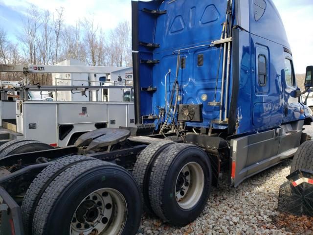 2016 Freightliner Cascadia 125