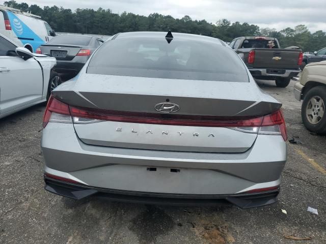 2022 Hyundai Elantra SEL