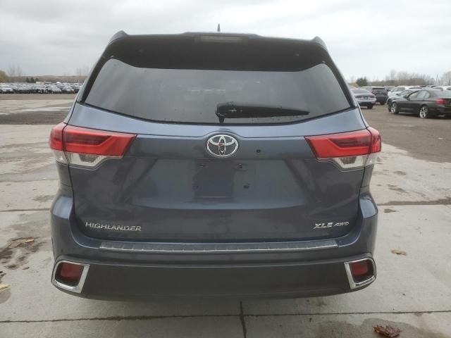 2019 Toyota Highlander SE