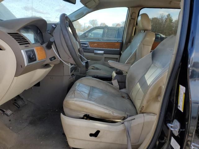 2008 Chrysler Town & Country Limited