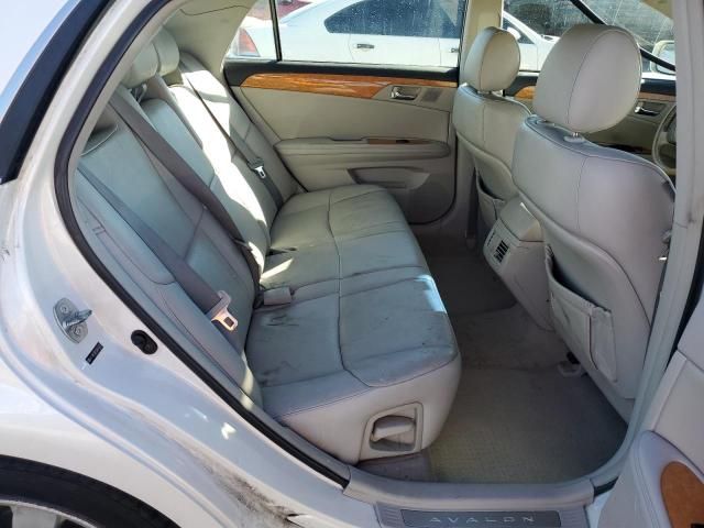 2005 Toyota Avalon XL