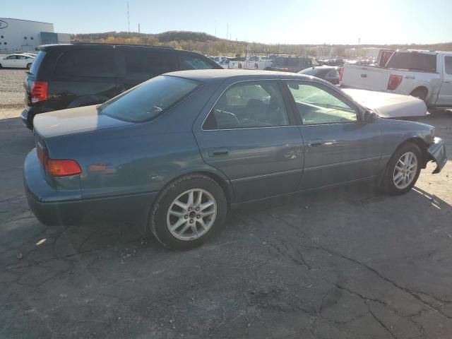 2001 Toyota Camry LE