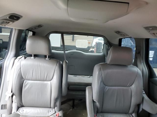 2005 Toyota Sienna XLE