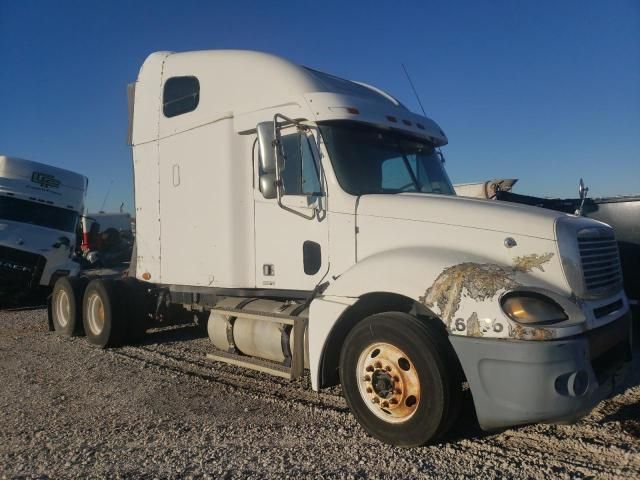 2002 Freightliner Conventional Columbia