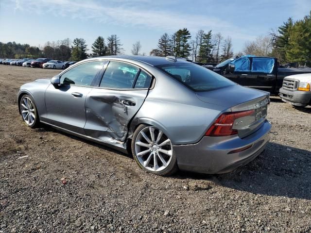 2019 Volvo S60 T5 Momentum