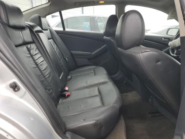 2010 Nissan Altima Base