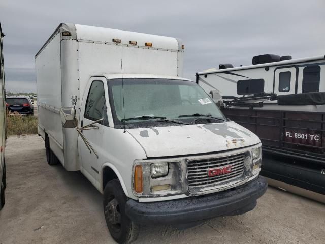 2000 GMC Savana Cutaway G3500