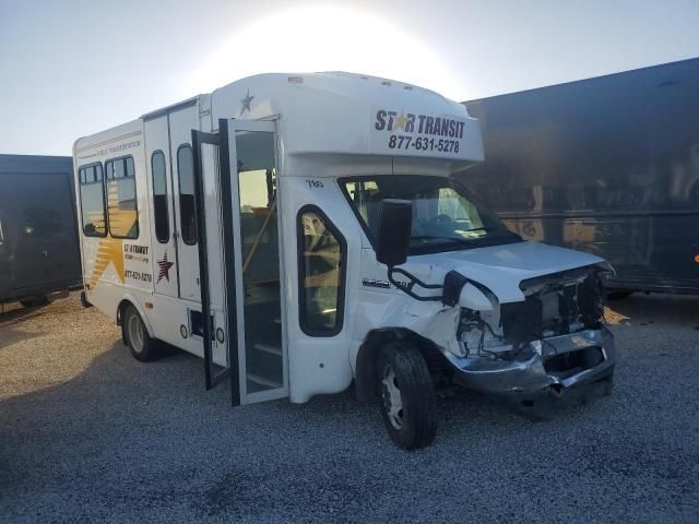 2023 Ford Econoline E350 Super Duty Cutaway Van