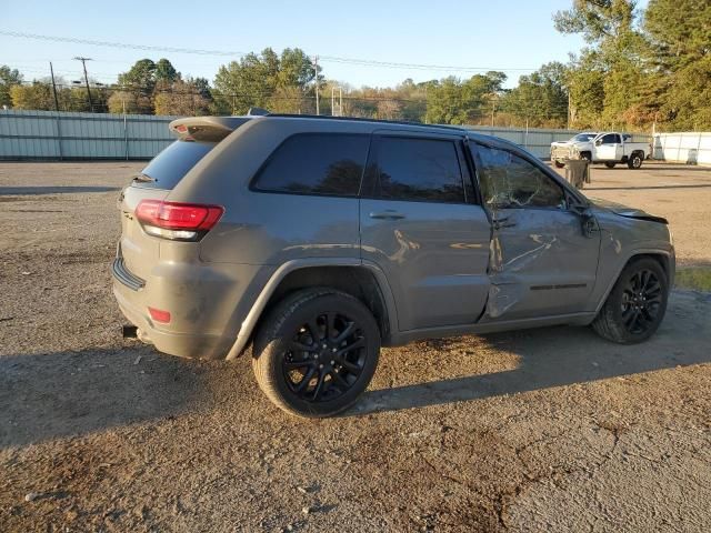 2020 Jeep Grand Cherokee Laredo