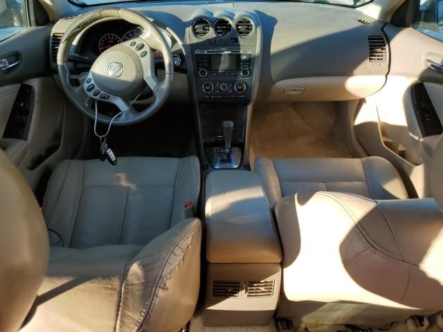 2010 Nissan Altima Base