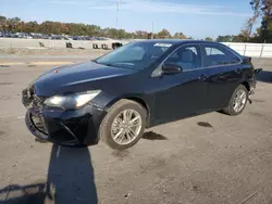 Carros salvage sin ofertas aún a la venta en subasta: 2017 Toyota Camry LE