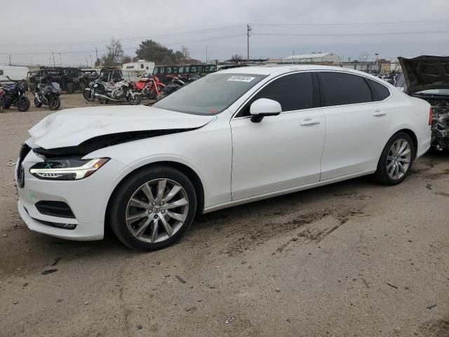 2018 Volvo S90 T6 Momentum