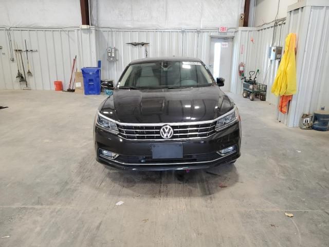 2017 Volkswagen Passat SEL Premium