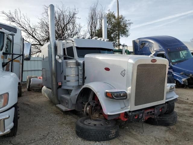 2023 Peterbilt 389