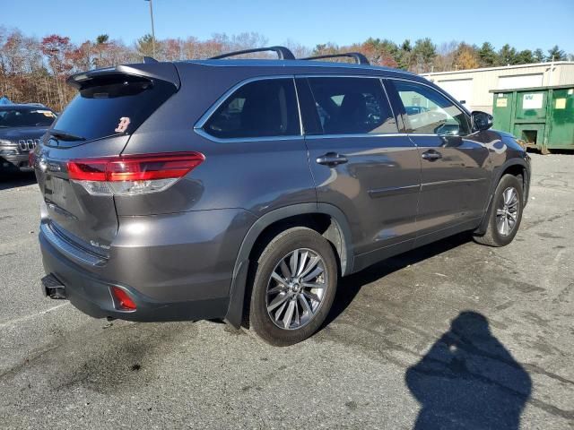 2019 Toyota Highlander SE