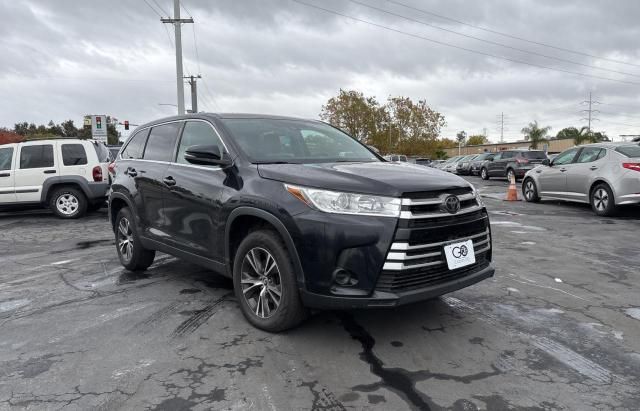 2019 Toyota Highlander LE