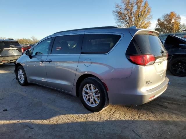 2020 Chrysler Voyager LXI