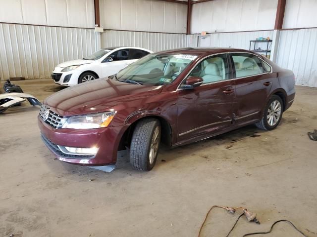 2012 Volkswagen Passat SEL