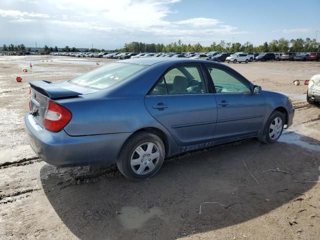 2004 Toyota Camry LE