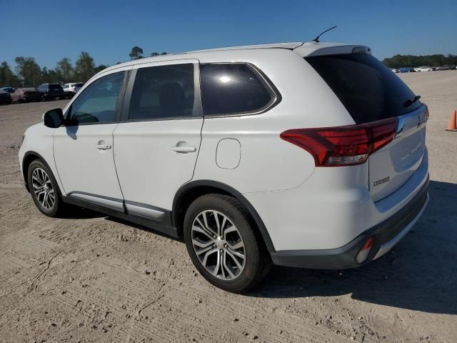 2016 Mitsubishi Outlander SE