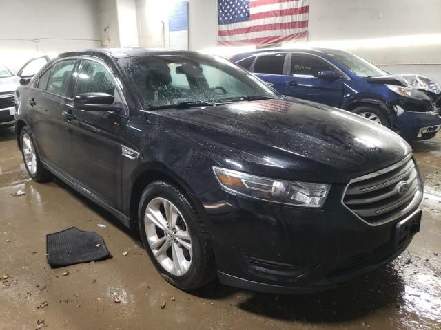 2016 Ford Taurus SEL