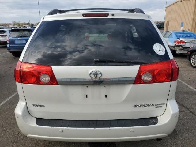 2010 Toyota Sienna XLE