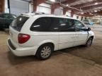 2005 Chrysler Town & Country Limited