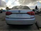 2016 Volkswagen Passat S