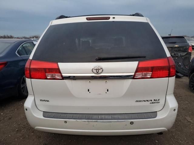 2005 Toyota Sienna XLE