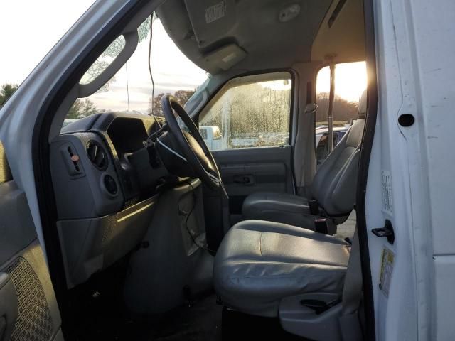 2012 Ford Econoline E250 Van