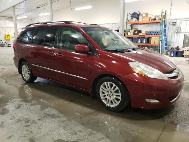 2008 Toyota Sienna XLE