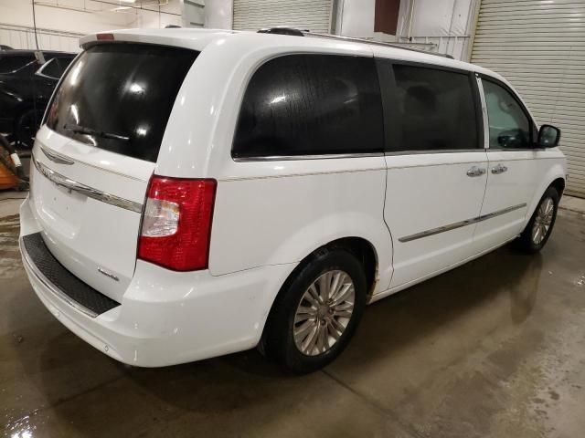 2015 Chrysler Town & Country Limited Platinum