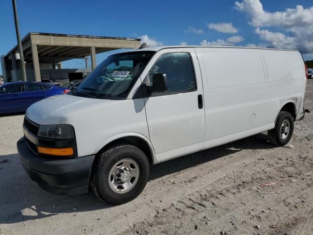 2018 Chevrolet Express G2500