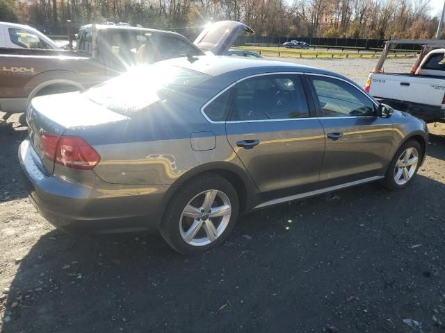 2013 Volkswagen Passat SE