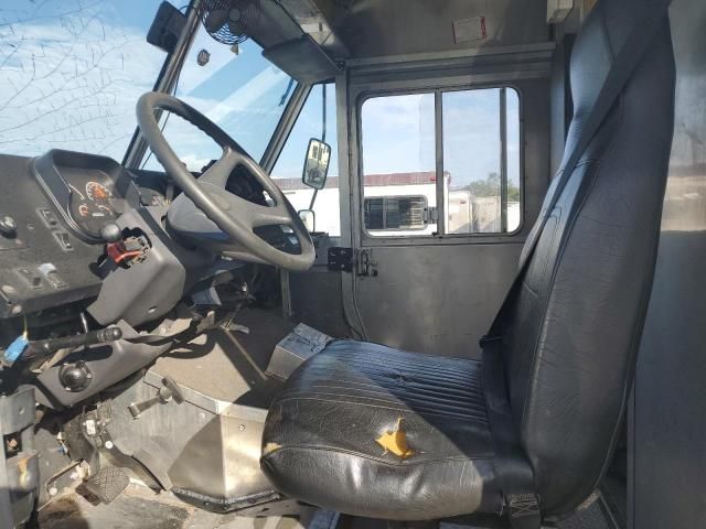 2022 Freightliner Chassis M Line WALK-IN Van