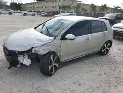 Carros salvage sin ofertas aún a la venta en subasta: 2017 Volkswagen GTI S