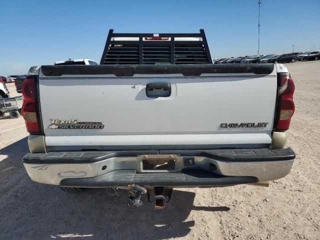 2004 Chevrolet Silverado C1500