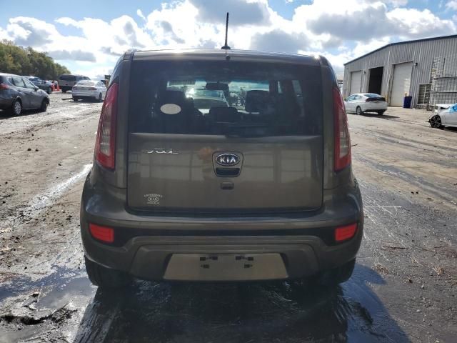 2012 KIA Soul +