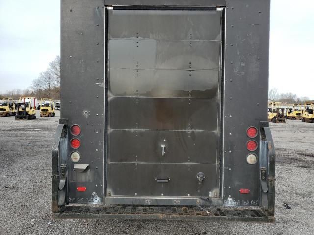 2009 Freightliner Chassis M Line WALK-IN Van