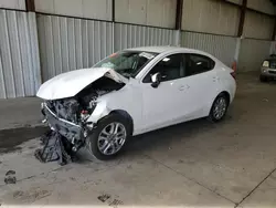 Carros salvage sin ofertas aún a la venta en subasta: 2018 Toyota Yaris IA