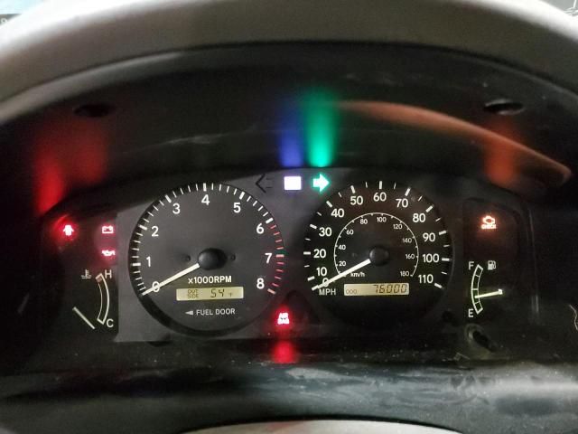 2001 Chevrolet GEO Prizm Base