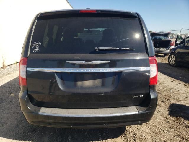 2012 Chrysler Town & Country Limited