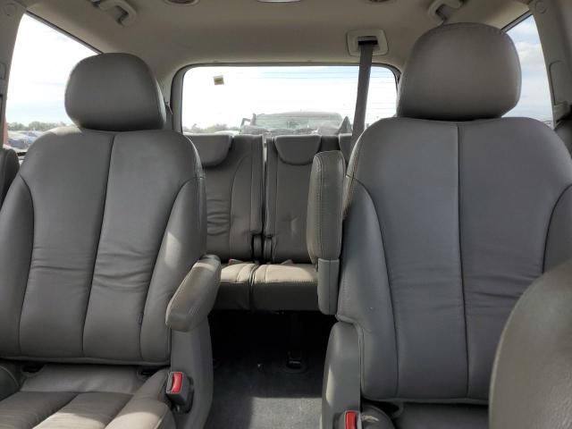 2012 KIA Sedona EX