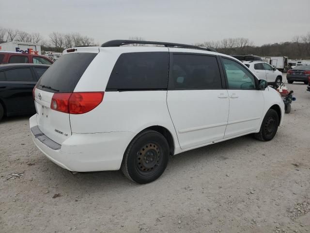 2007 Toyota Sienna CE