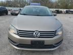 2015 Volkswagen Passat SE