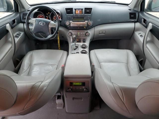 2010 Toyota Highlander SE